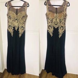 Elegant Bollywood Style Prom Gown Dress